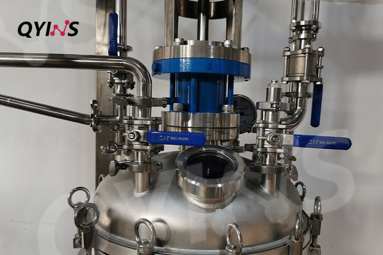 26934509.png 750x5002.png