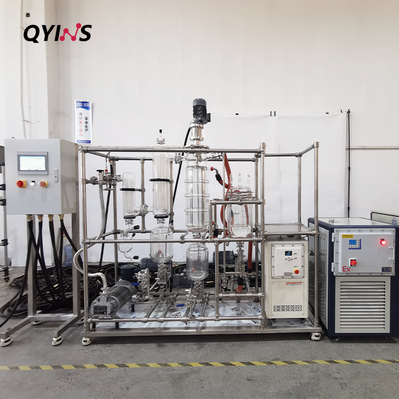 防爆PLC程序控制有效蒸发面积0.35 m²薄膜蒸发器