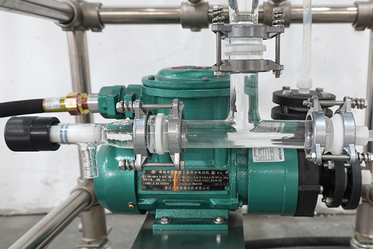 52596132.png 750x500 2.png